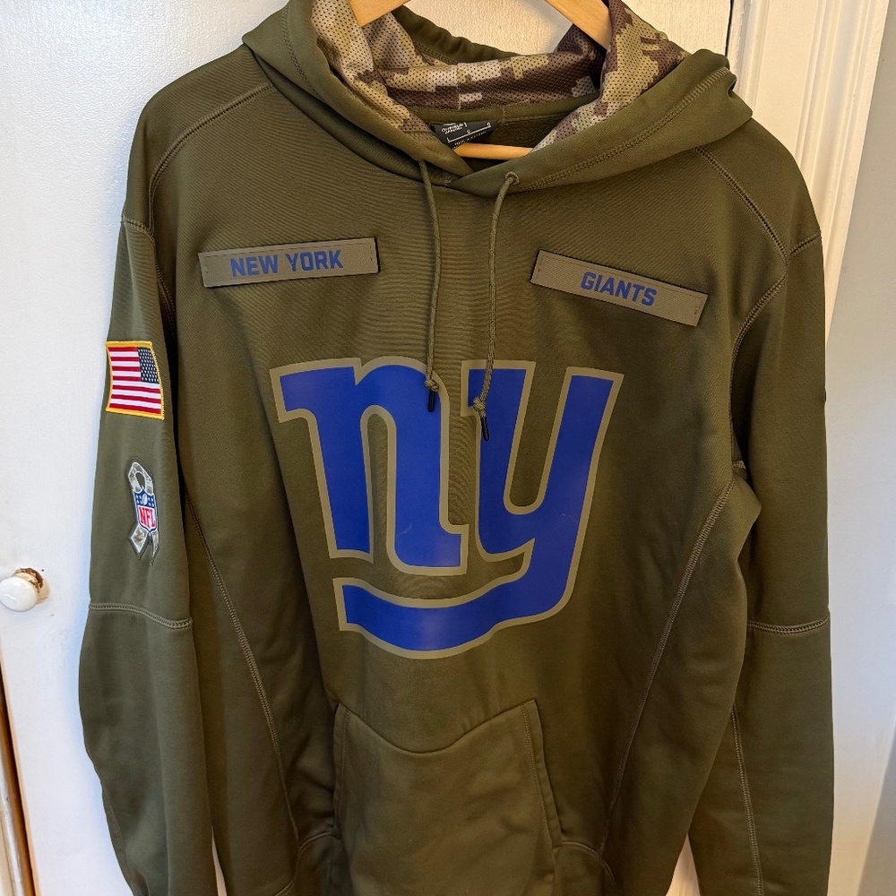 NY Giants Salute to Service Men’s Hoodie